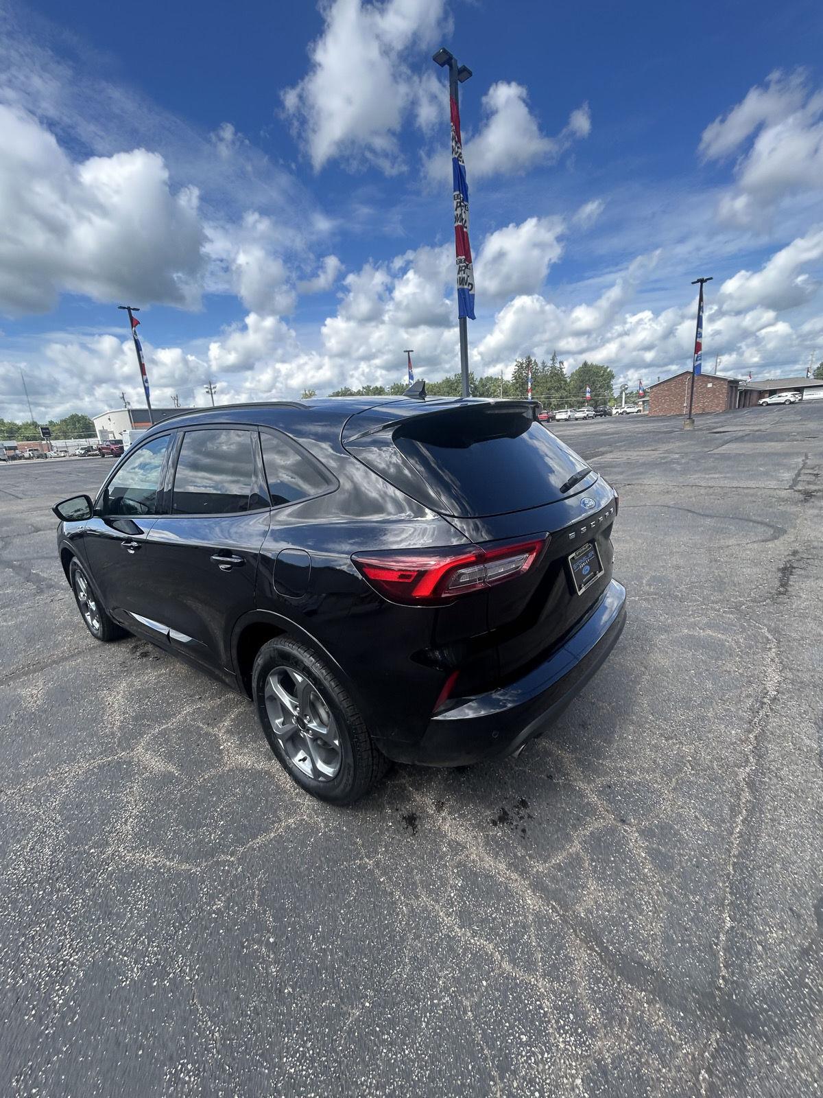2023 Agate Black Metallic Ford Escape ST-Line AWD SUV