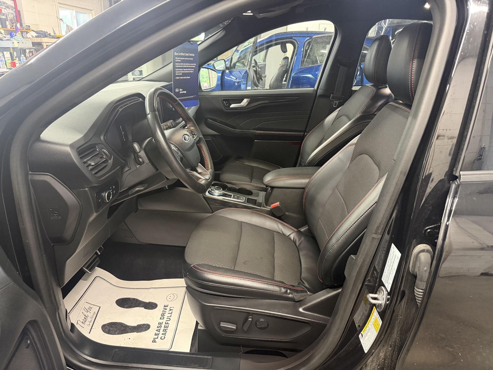 2023 Agate Black Metallic Ford Escape ST-Line AWD SUV