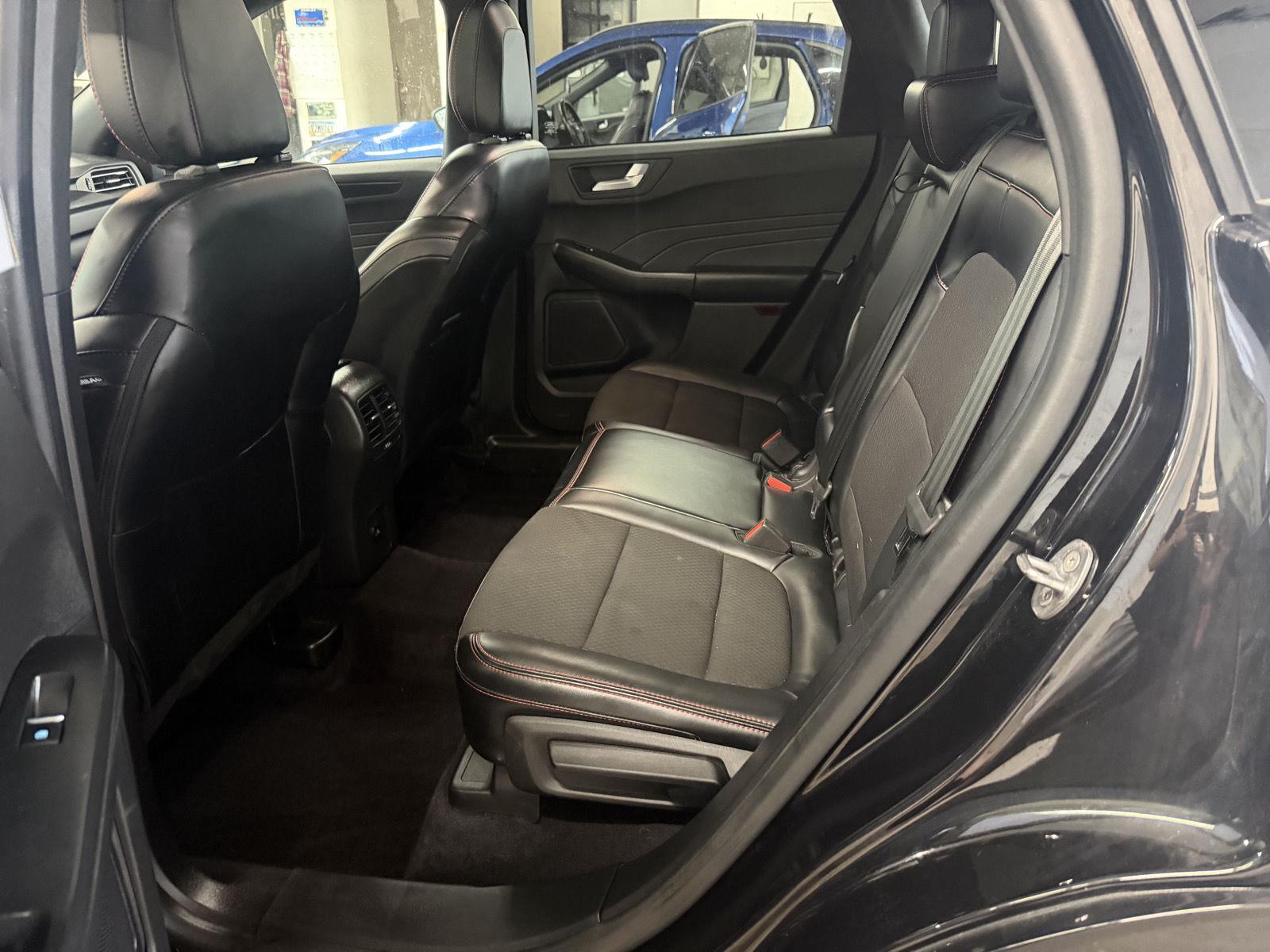 2023 Agate Black Metallic Ford Escape ST-Line AWD SUV