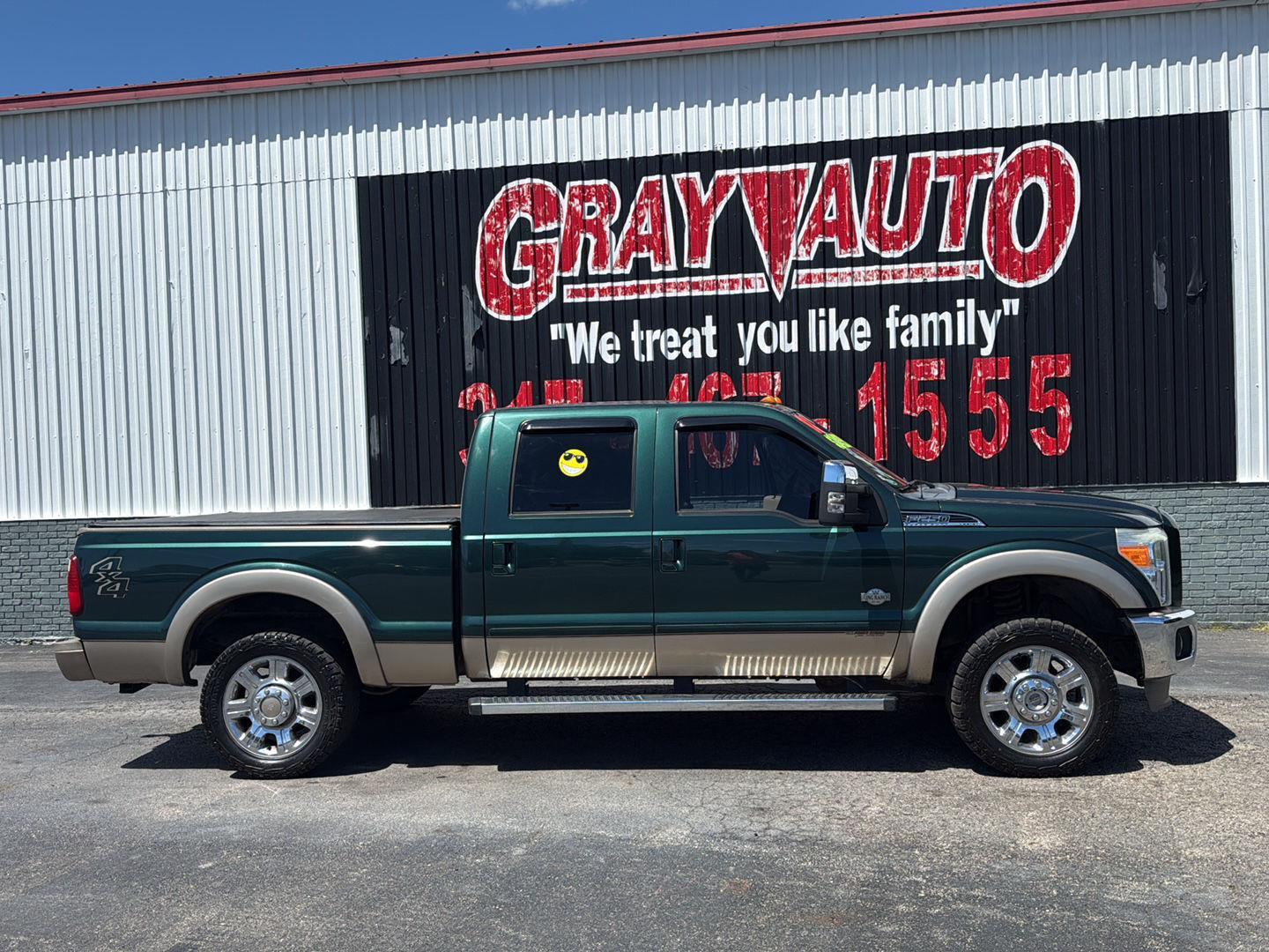 Forest Green Metallic 2011 Ford F-250 Super Duty King Ranch Crew Cab 4WD Pickup Truck Four-Wheel Drive 6-Speed Automatic
