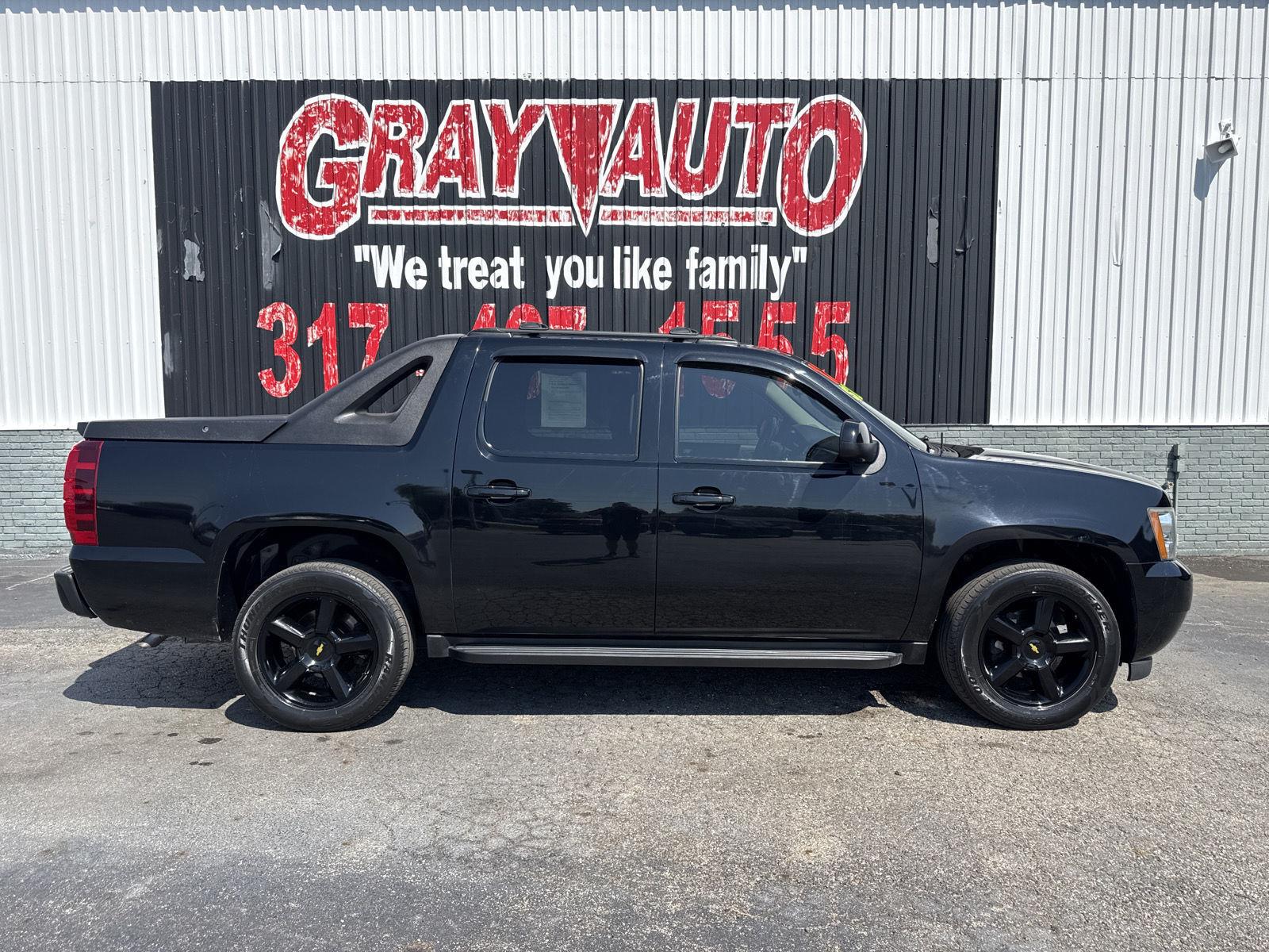 Black 2012 Chevrolet Avalanche Pickup Truck Four-Wheel Drive 6-Speed Automatic