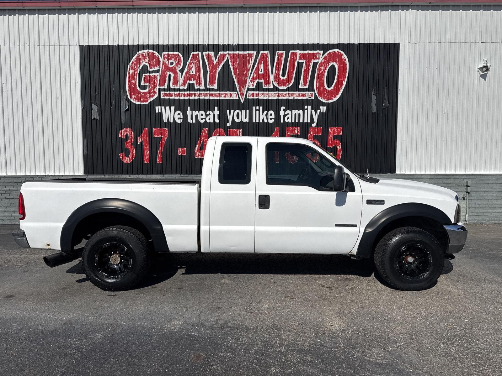  2001 Ford F-350 Super Duty Pickup Truck Rear-Wheel Drive 5-Speed Manual Overdrive