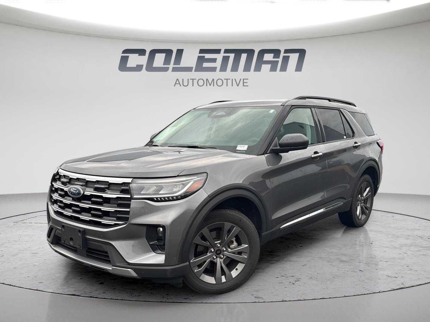  2025 Ford Explorer Active AWD   