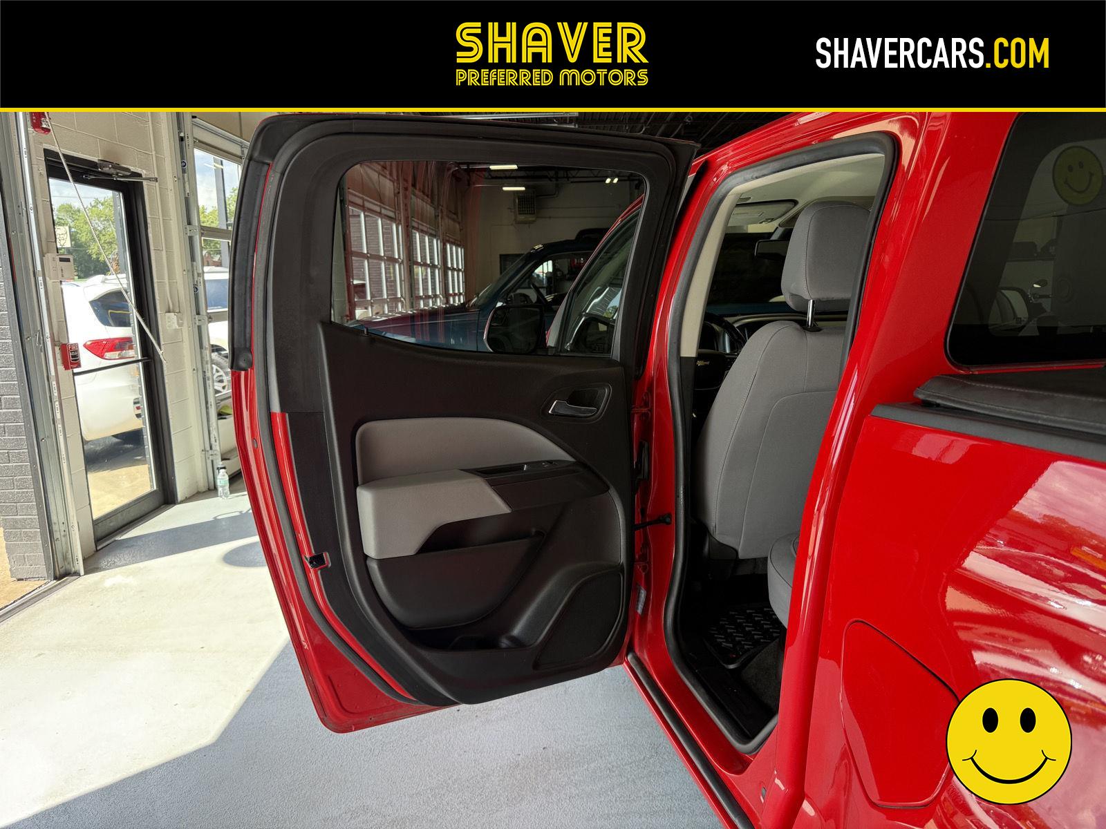 2018 Chevrolet Colorado LT photo 14