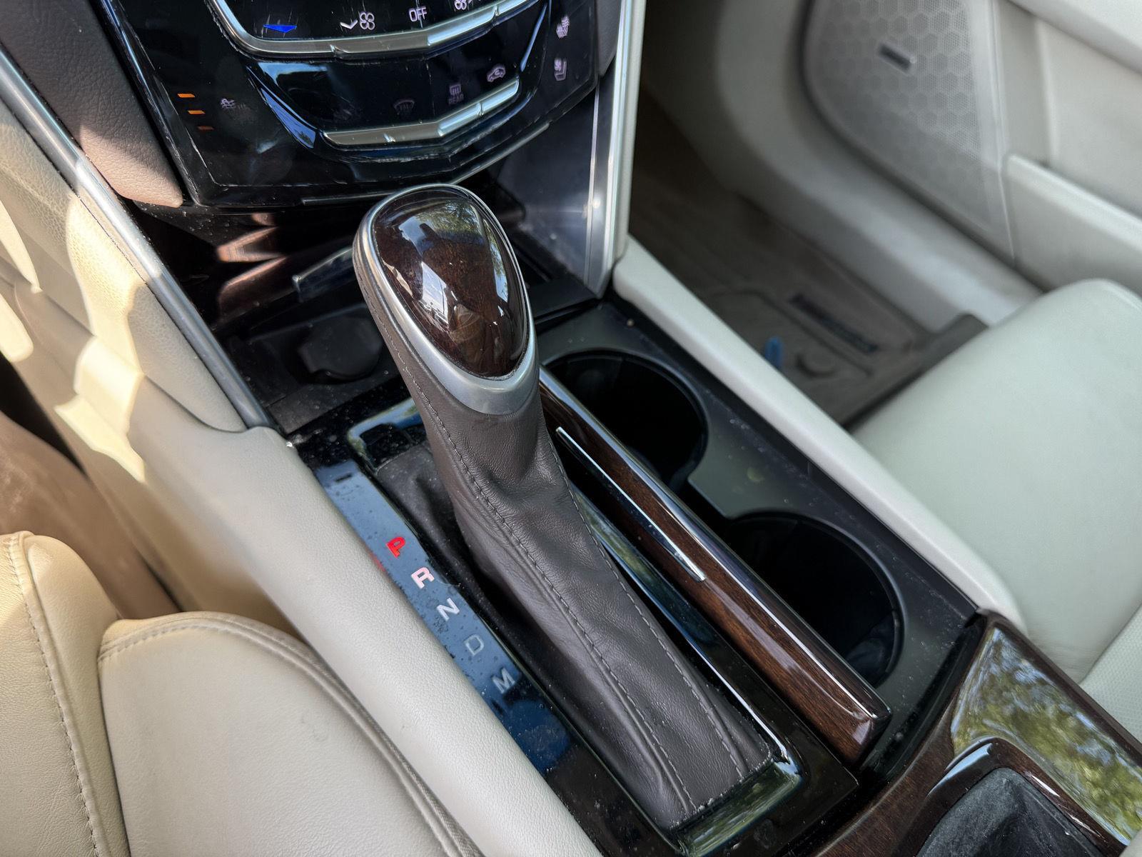 2017 Cadillac XTS Luxury photo 16