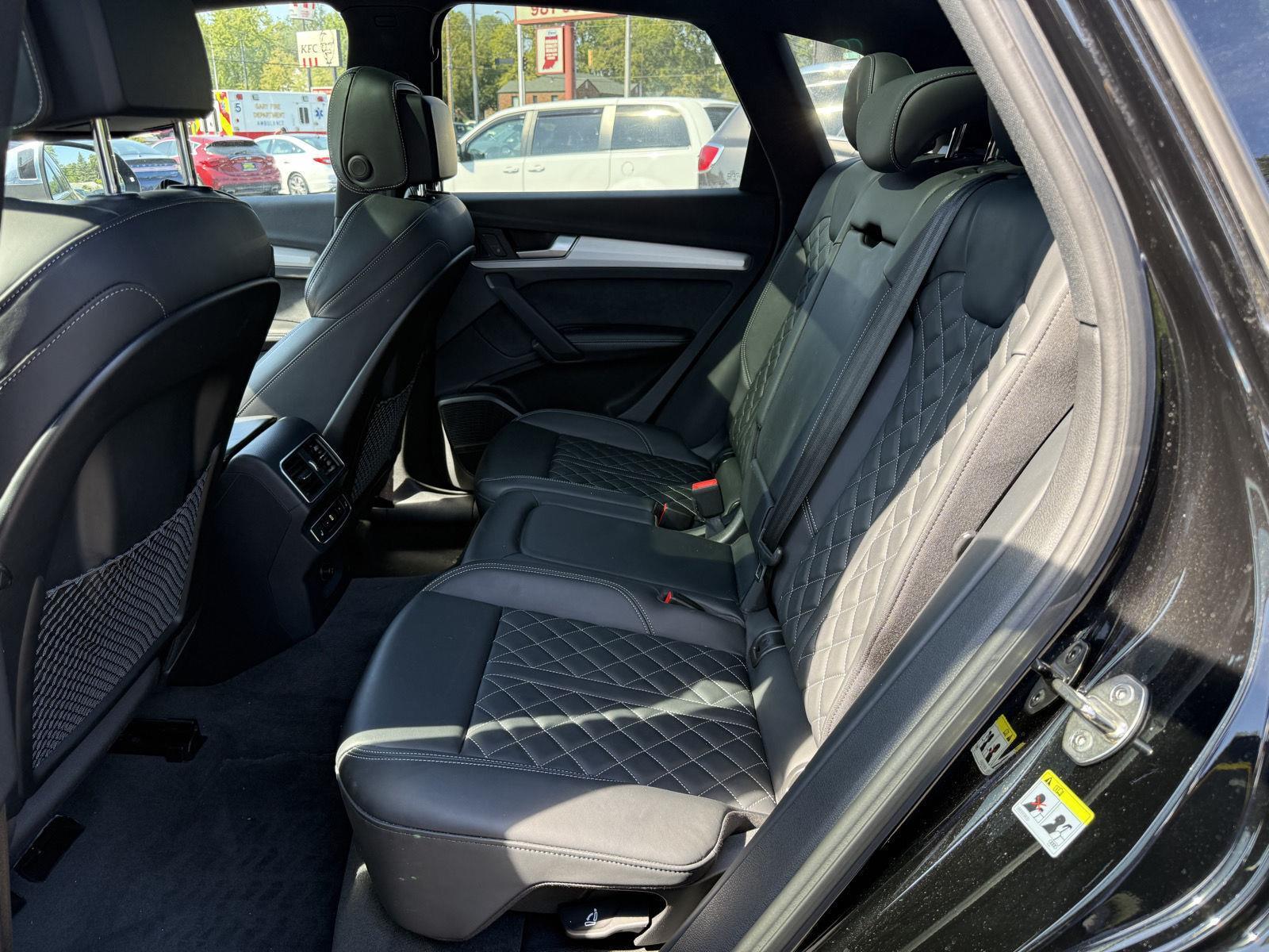 2018 Audi SQ5 Premium Plus photo 9