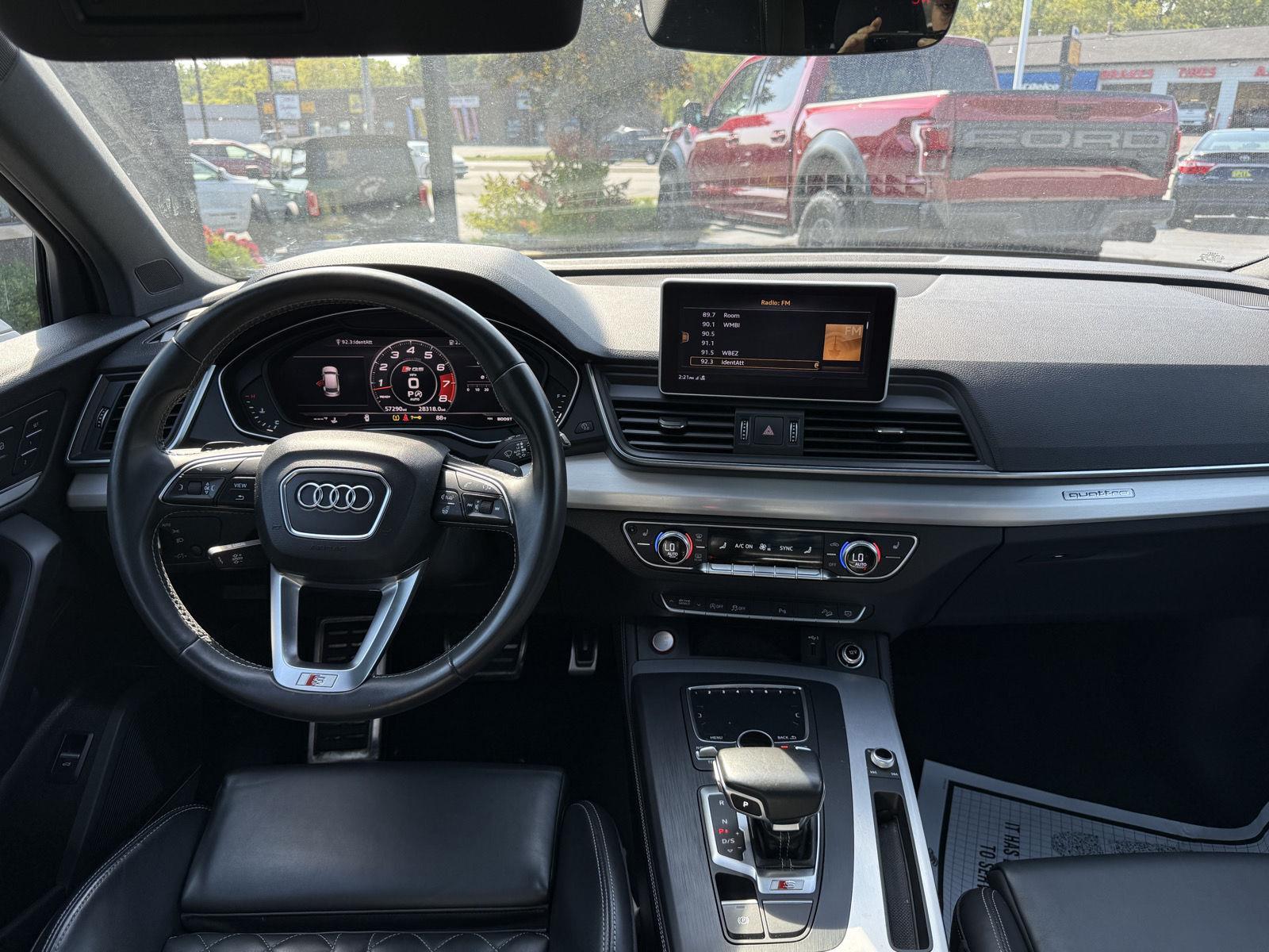 2018 Audi SQ5 Premium Plus photo 13