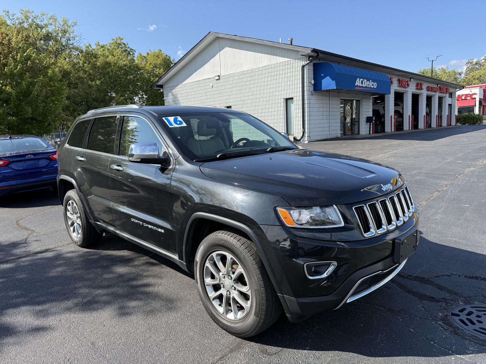 2016 Jeep Grand Cherokee Limited photo 3