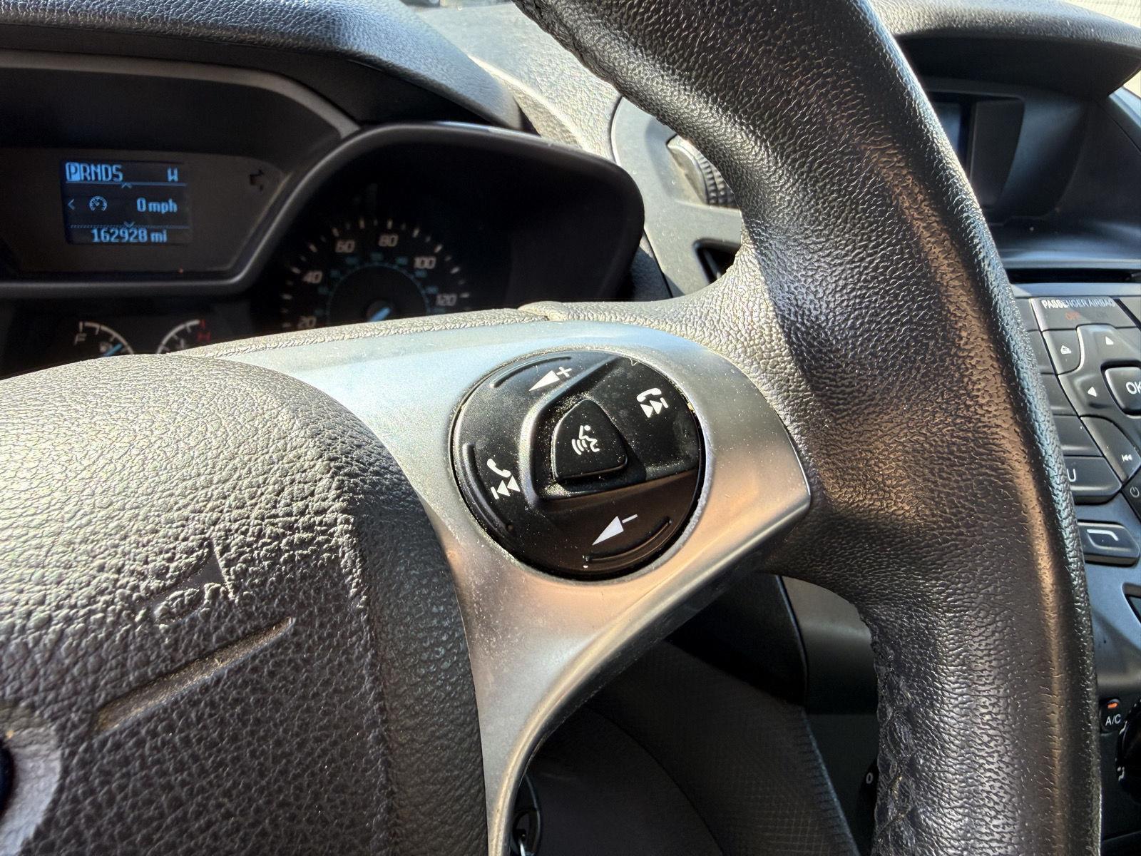 2015 Ford Transit Connect XL photo 16