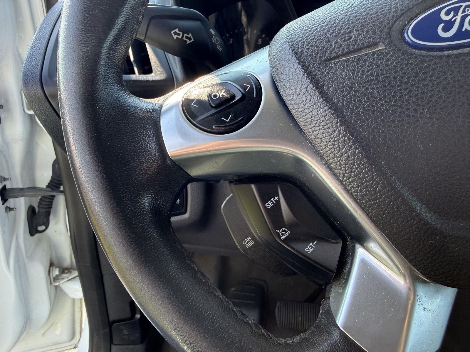 2015 Ford Transit Connect XL photo 17