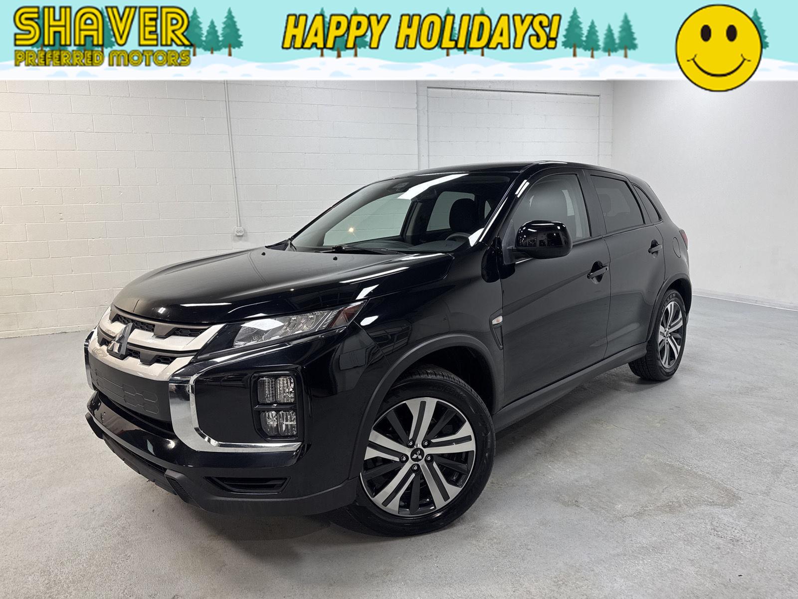 2023 Mitsubishi Outlander Sport ES's photo