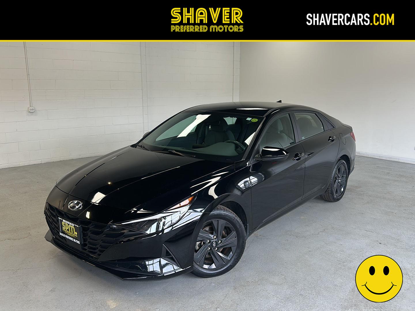 2022 Hyundai Elantra SEL's photo