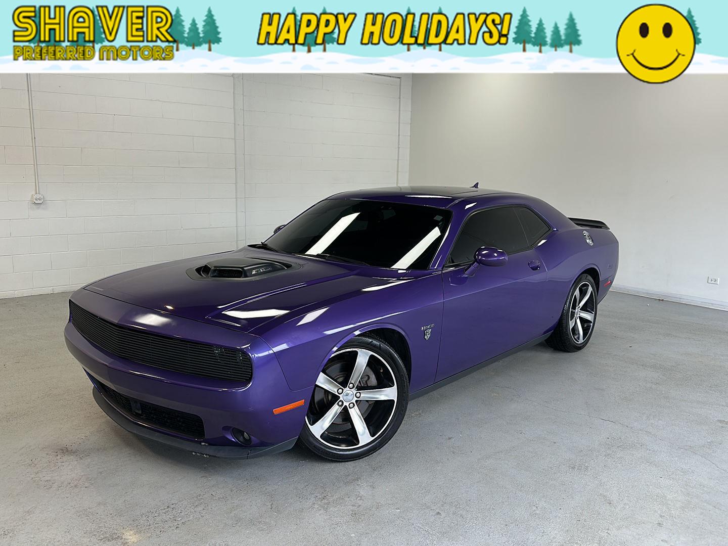 2016 Dodge Challenger R/T's photo