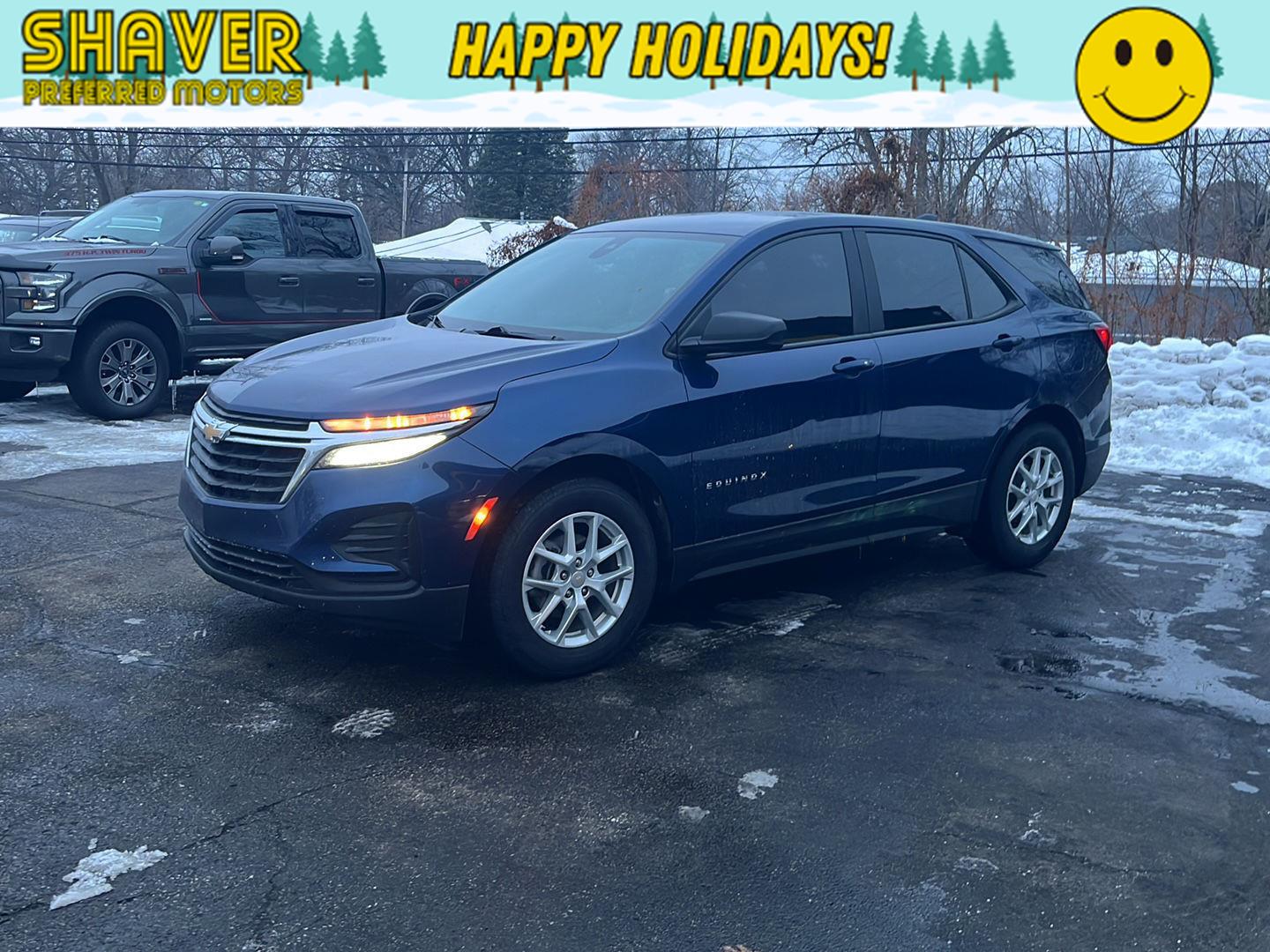 2022 Chevrolet Equinox LS's photo