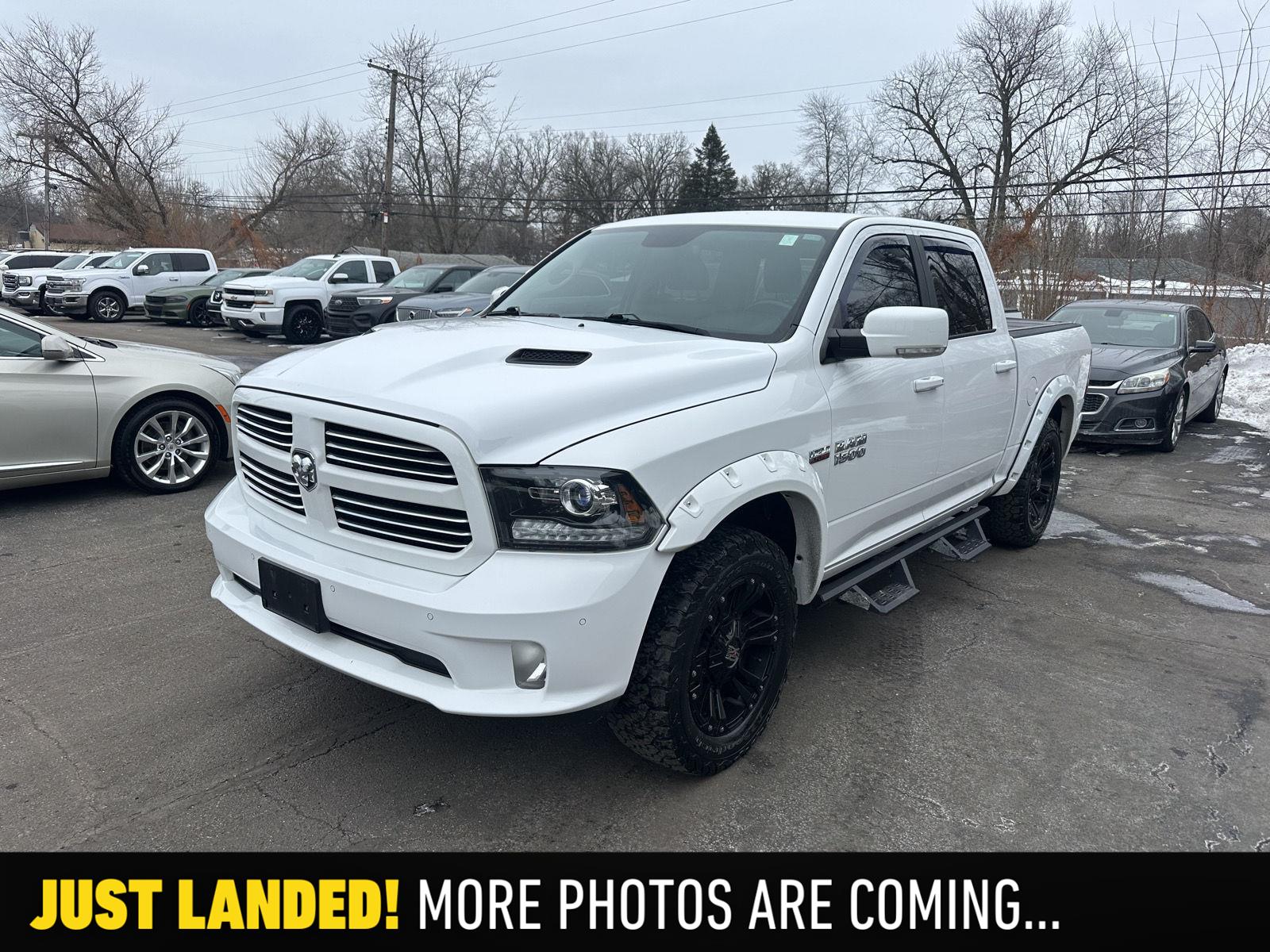 2017 RAM Ram 1500 Pickup Sport