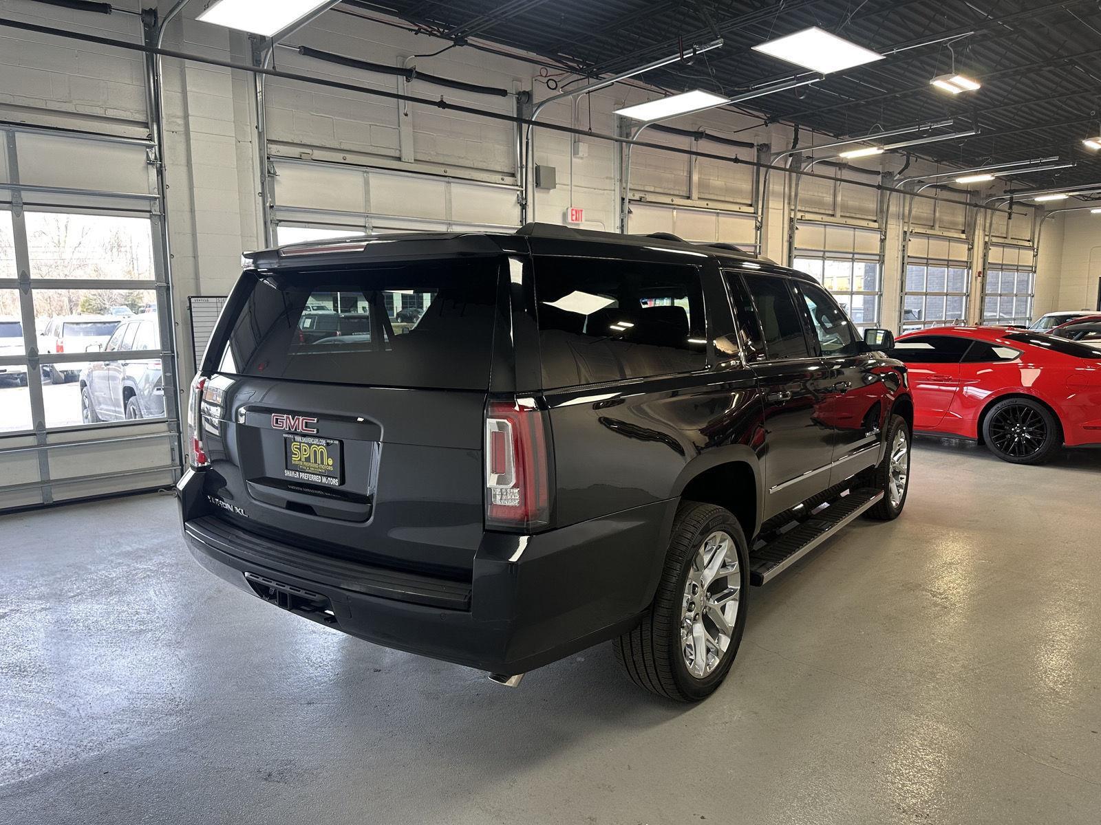 2020 GMC Yukon XL SLT - Photo 6