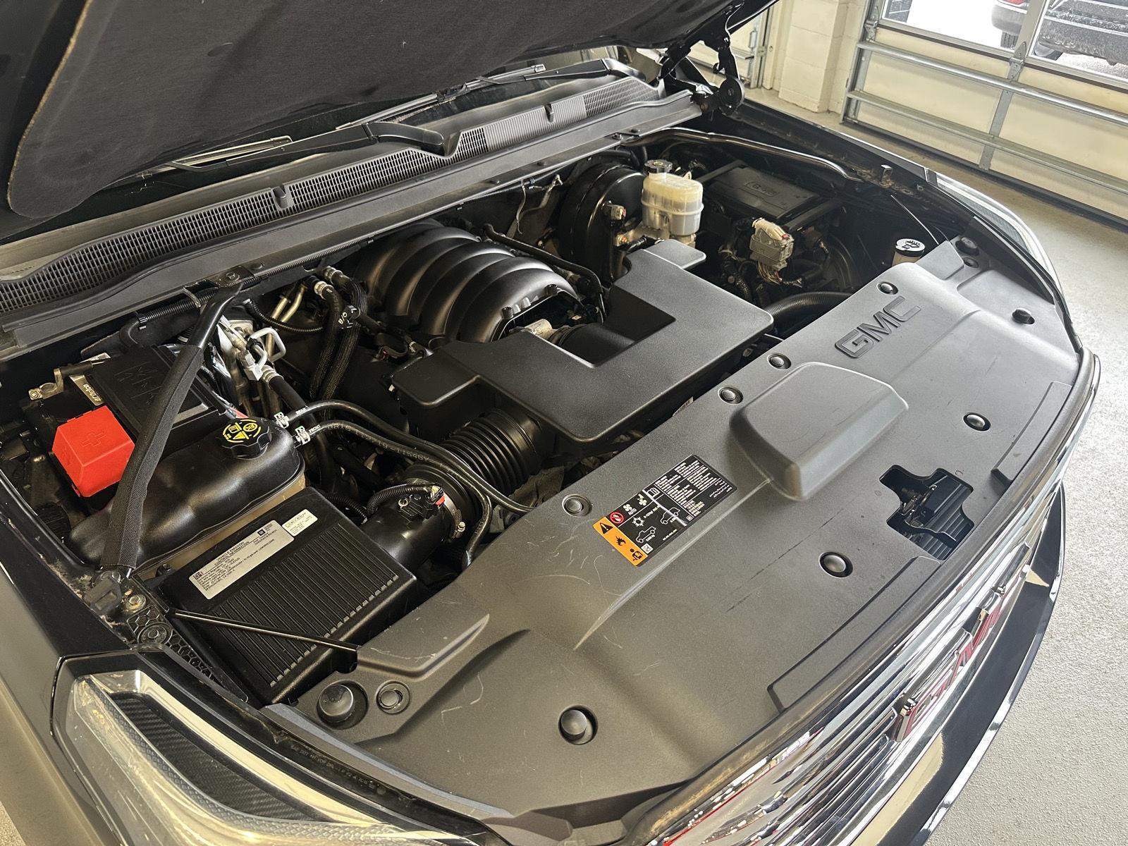 2020 GMC Yukon XL SLT - Photo 10