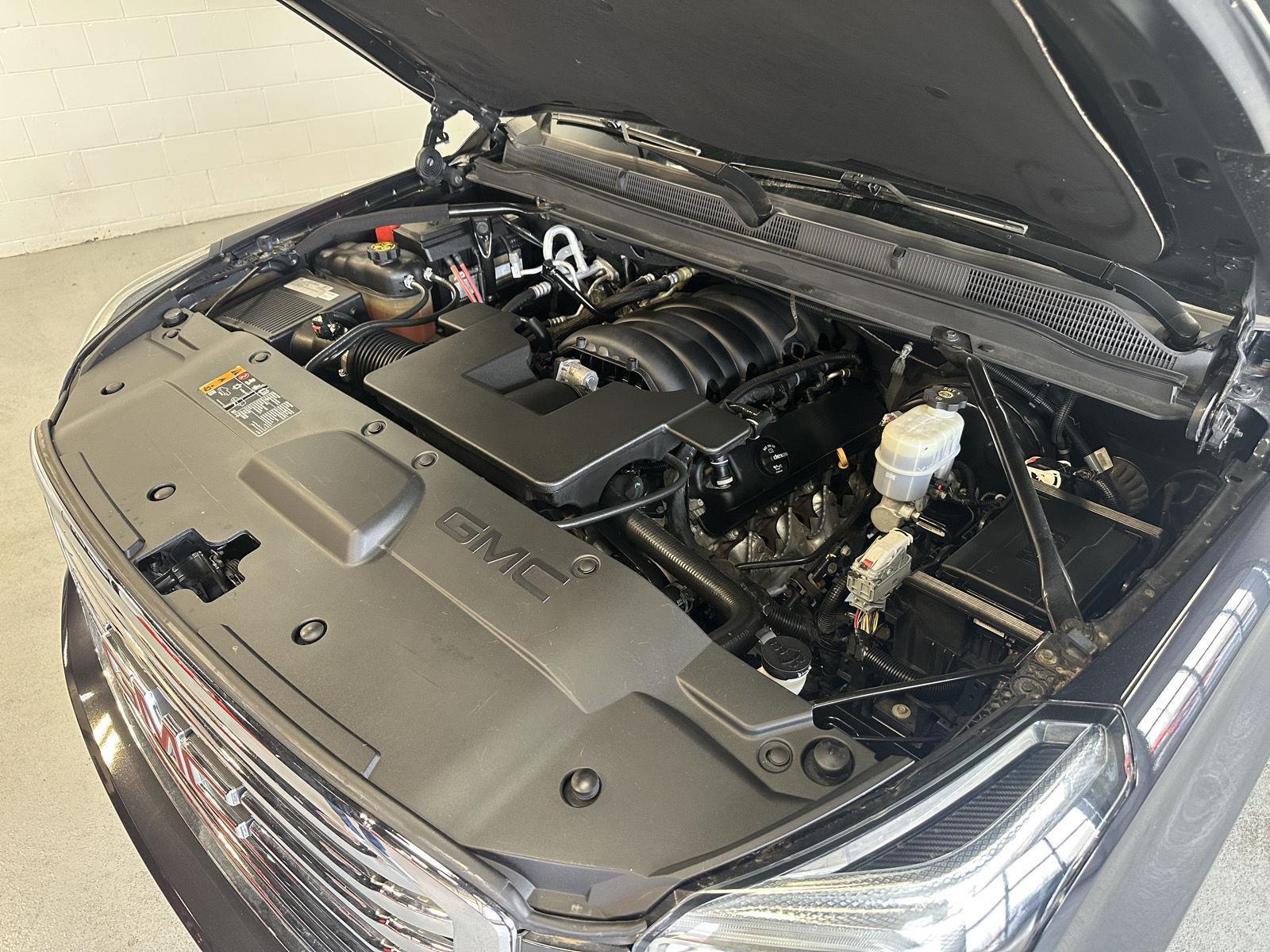 2020 GMC Yukon XL SLT - Photo 12