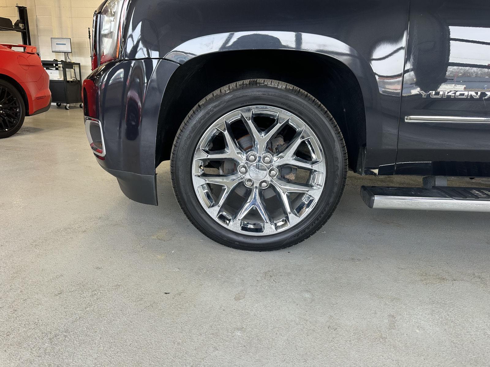 2020 GMC Yukon XL SLT - Photo 13