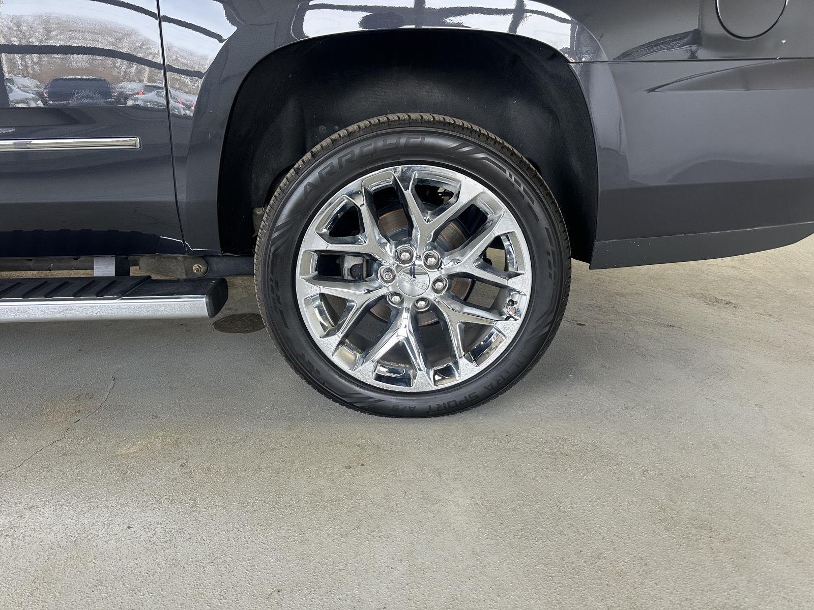 2020 GMC Yukon XL SLT - Photo 14