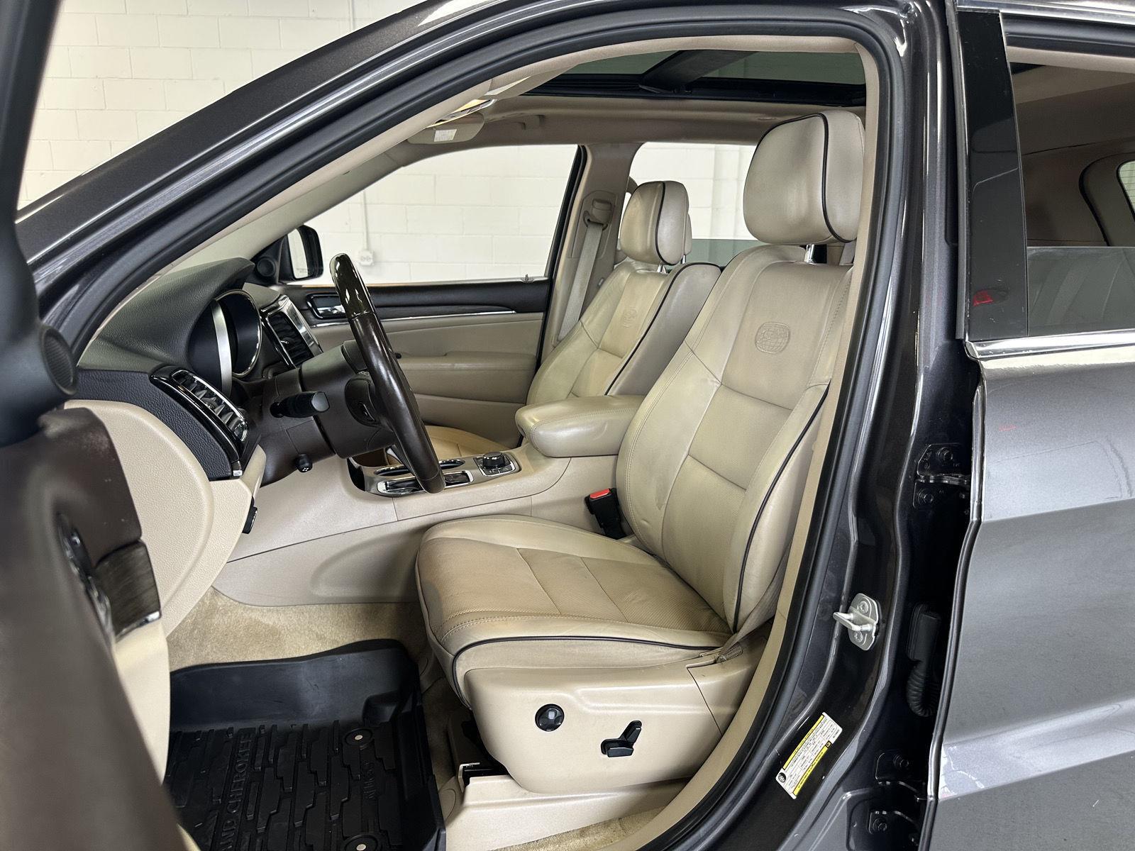 2019 Jeep Grand Cherokee Overland - Photo 19