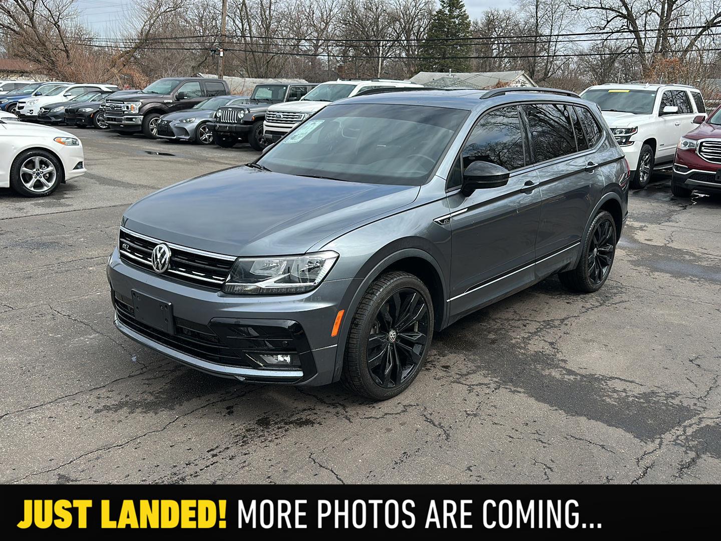 2021 Volkswagen Tiguan SE R-LINE BLACK