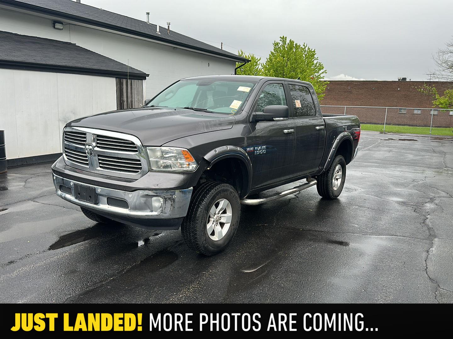 2016 RAM 1500 Big Horn 4x4 Crew Cab 5'7's photo
