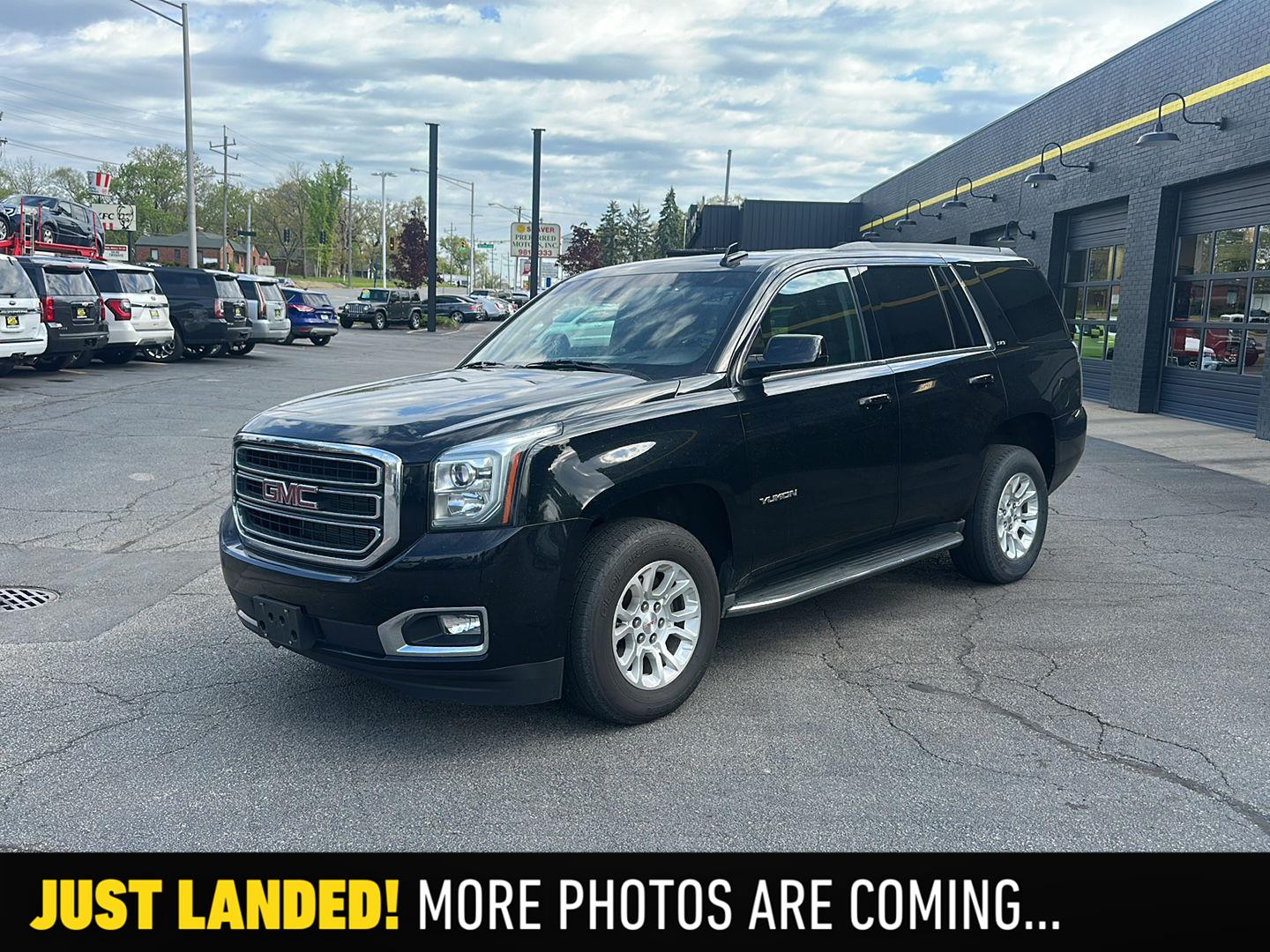 2016 GMC Yukon 4WD SLT's photo