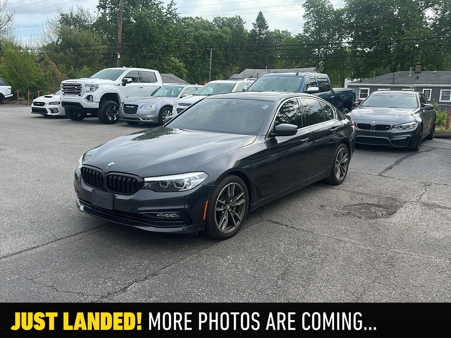 2018 BMW 5 Series 540i xDrive Sedan's photo