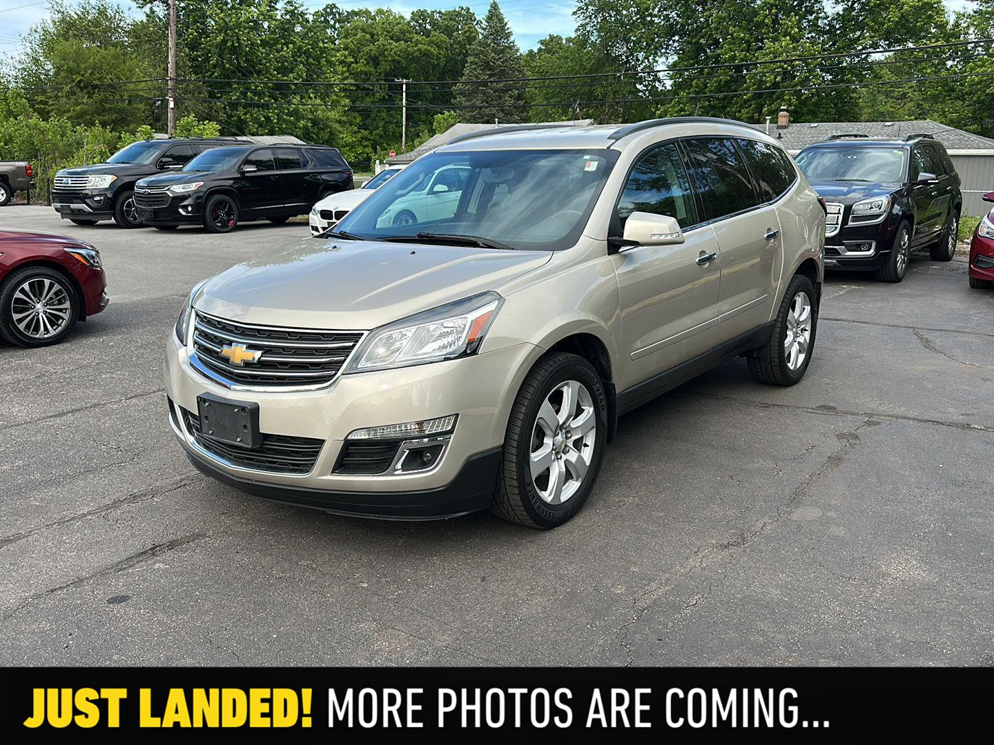 2016 Chevrolet Traverse 1LT FWD's photo