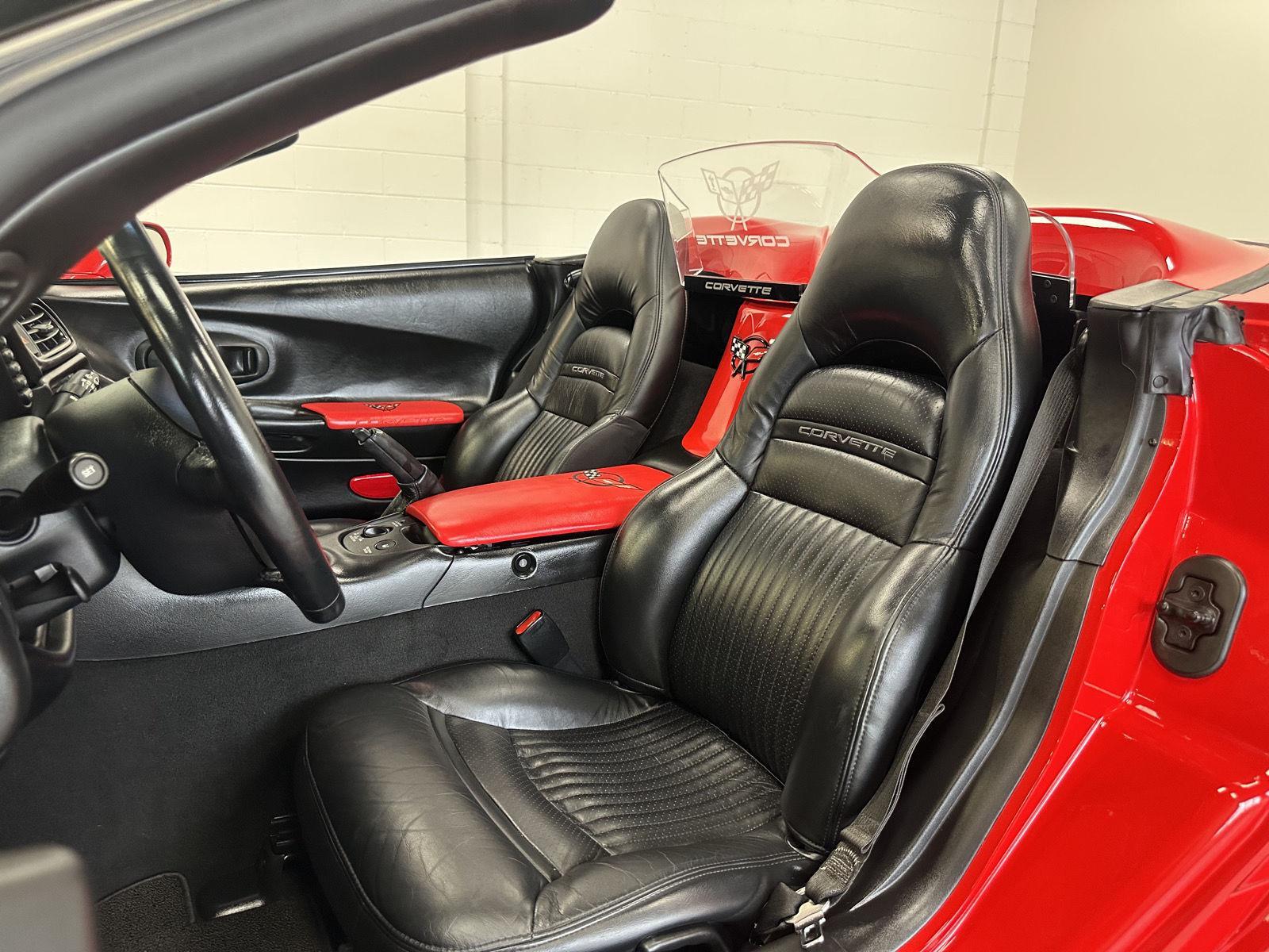 2002 Chevrolet Corvette Base - Photo 17