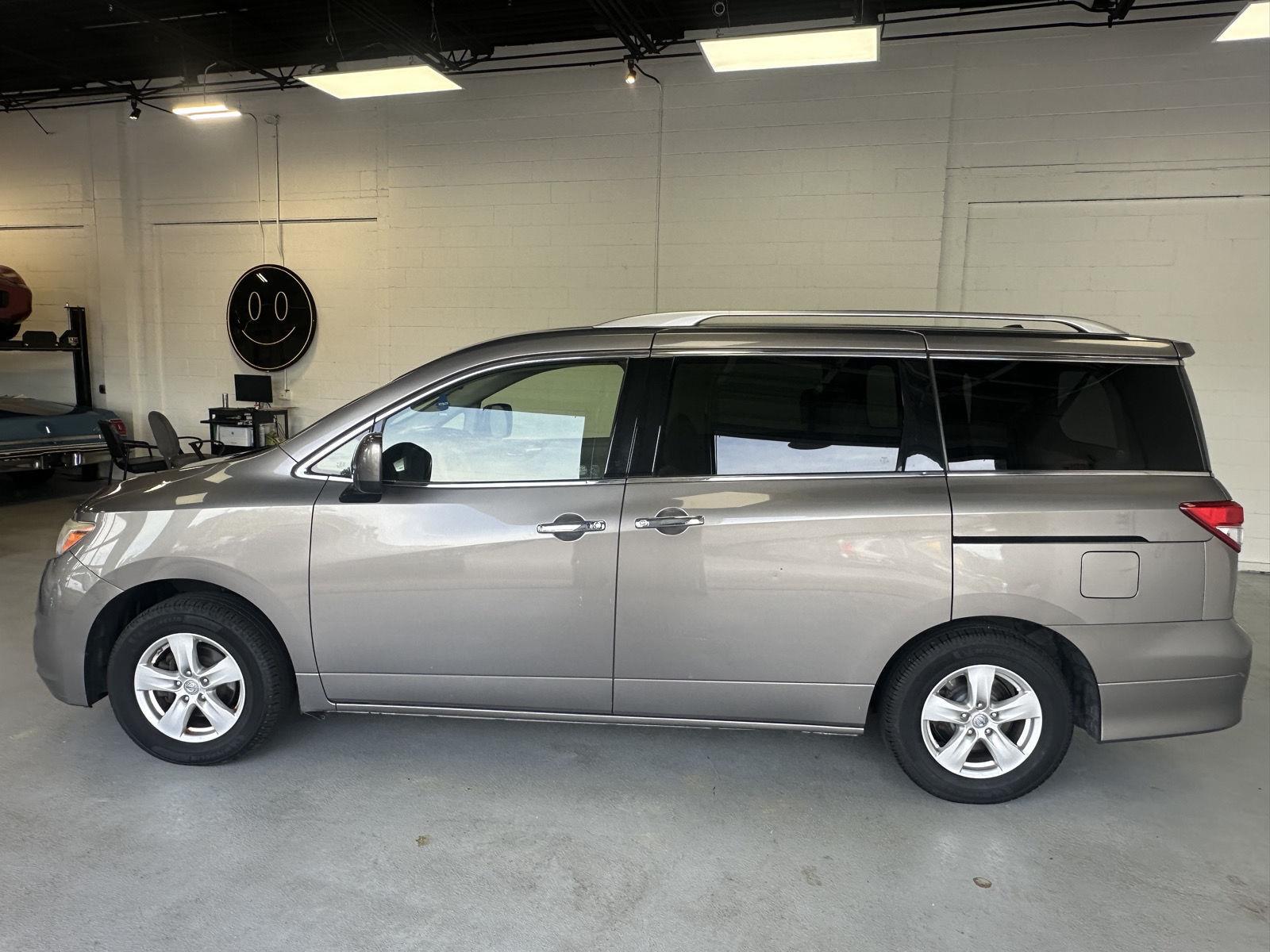 2016 Nissan Quest 2