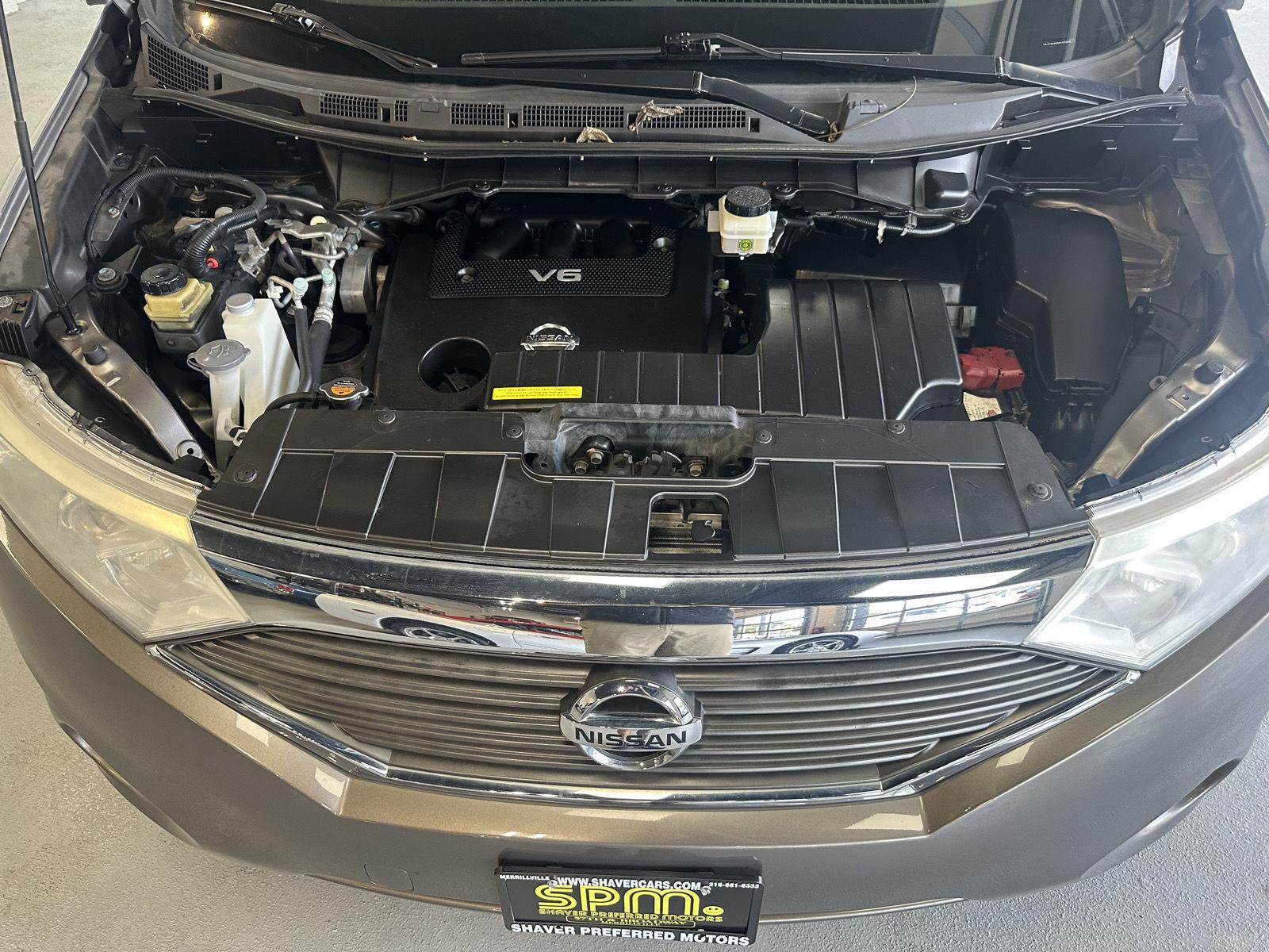 2016 Nissan Quest 11