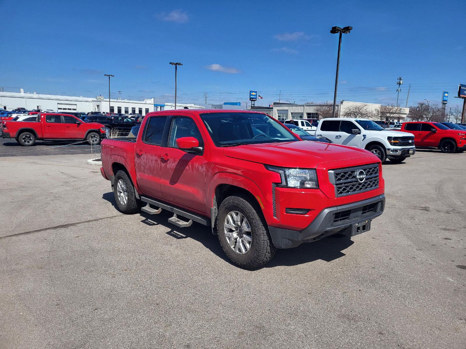 Red Alert 2022 Nissan Frontier SV Crew Cab 4WD Pickup Truck Four-Wheel Drive Automatic