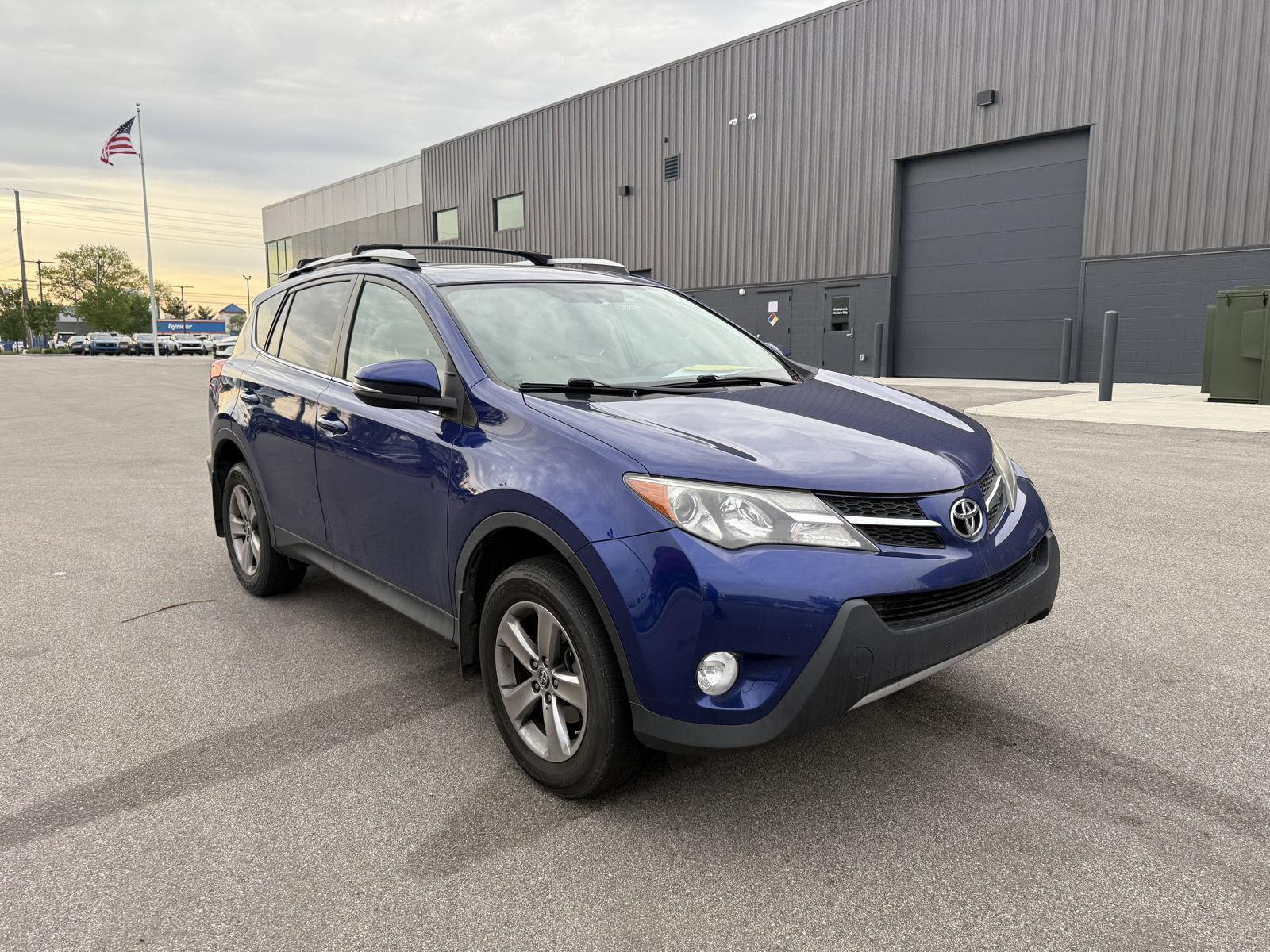 Blue Crush Metallic 2015 Toyota RAV4 XLE AWD SUV / Crossover All-Wheel Drive 6-Speed Automatic