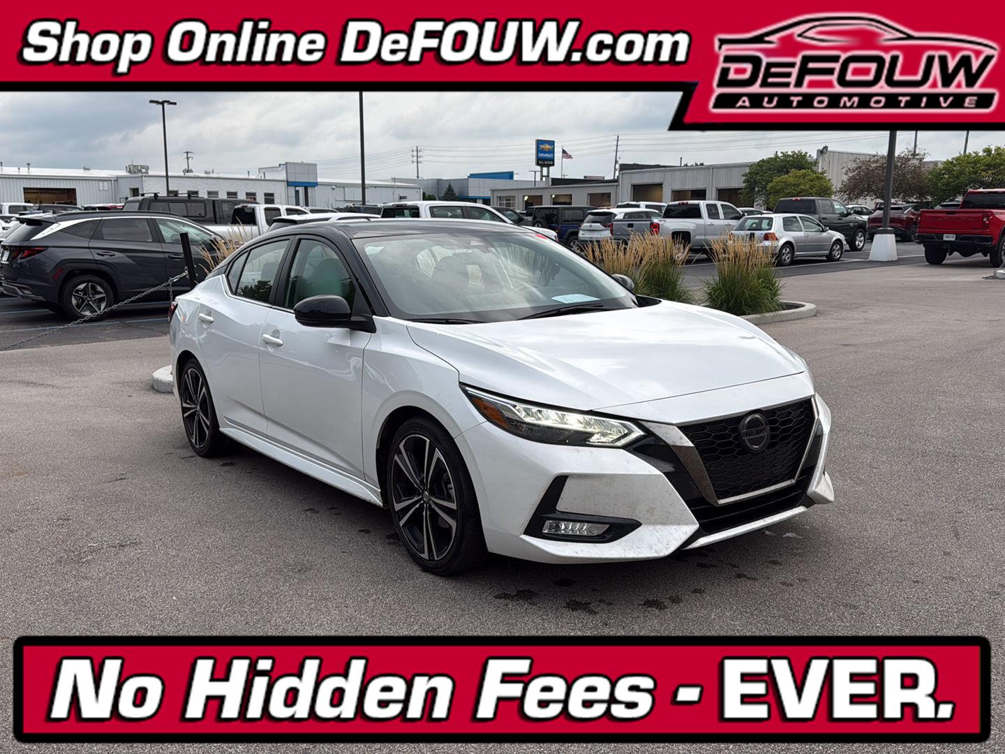 Aspen White Tricoat/Super Black 2023 Nissan Sentra Sedan Front-Wheel Drive Continuously Variable Transmission