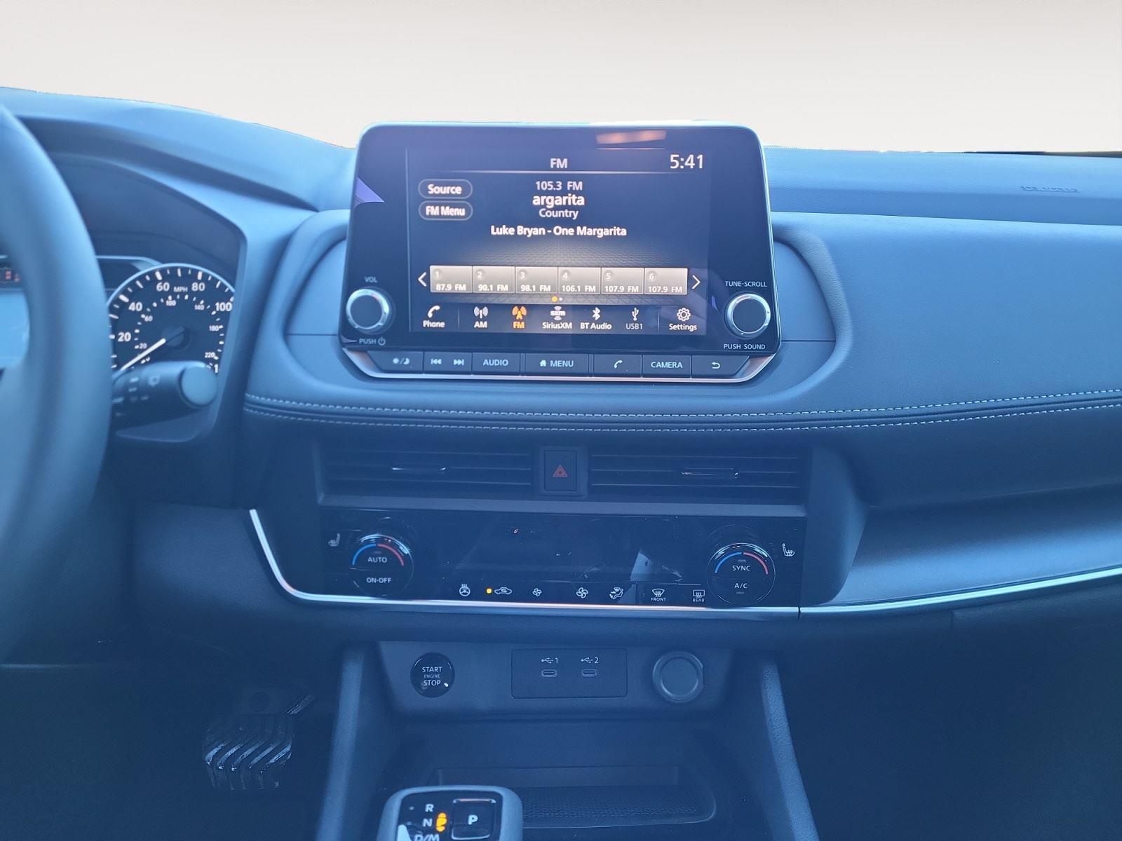 2026 Nissan Rogue SV - Photo 14