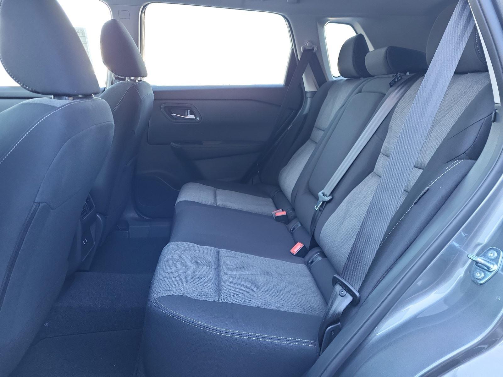 2026 Nissan Rogue SV - Photo 19