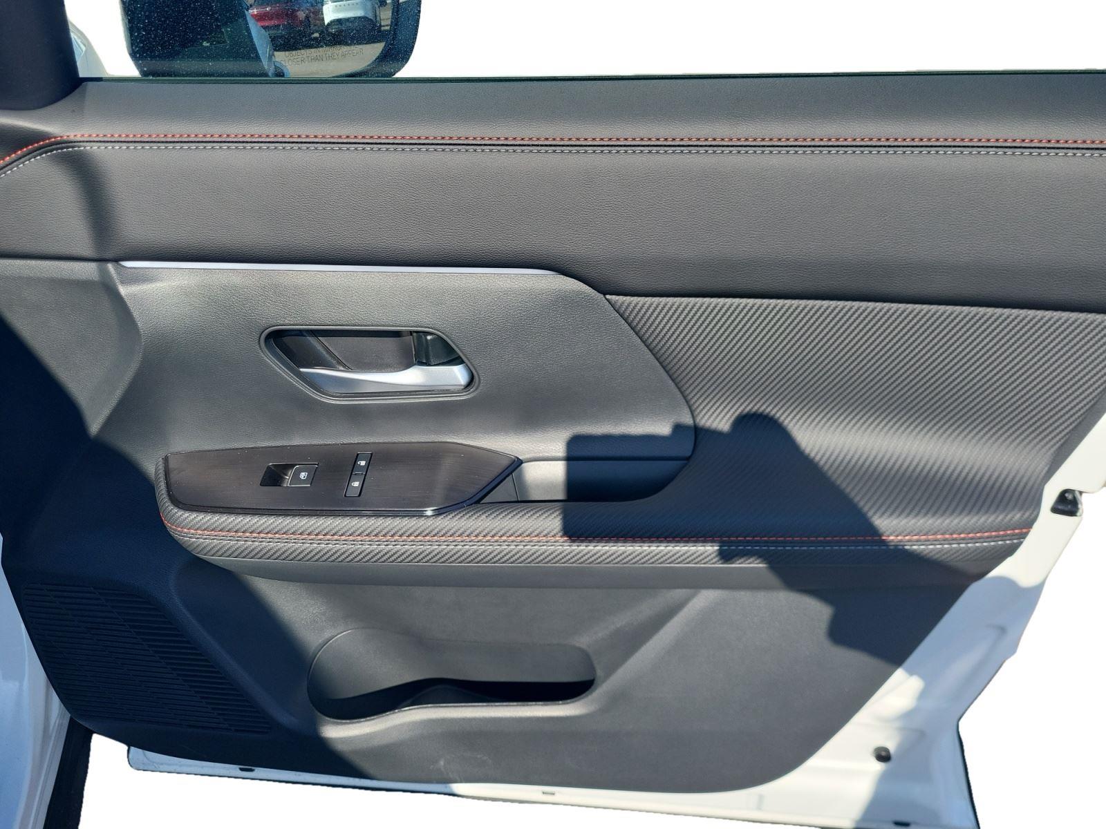 2026 Nissan KICKS SR AWD - Photo 25