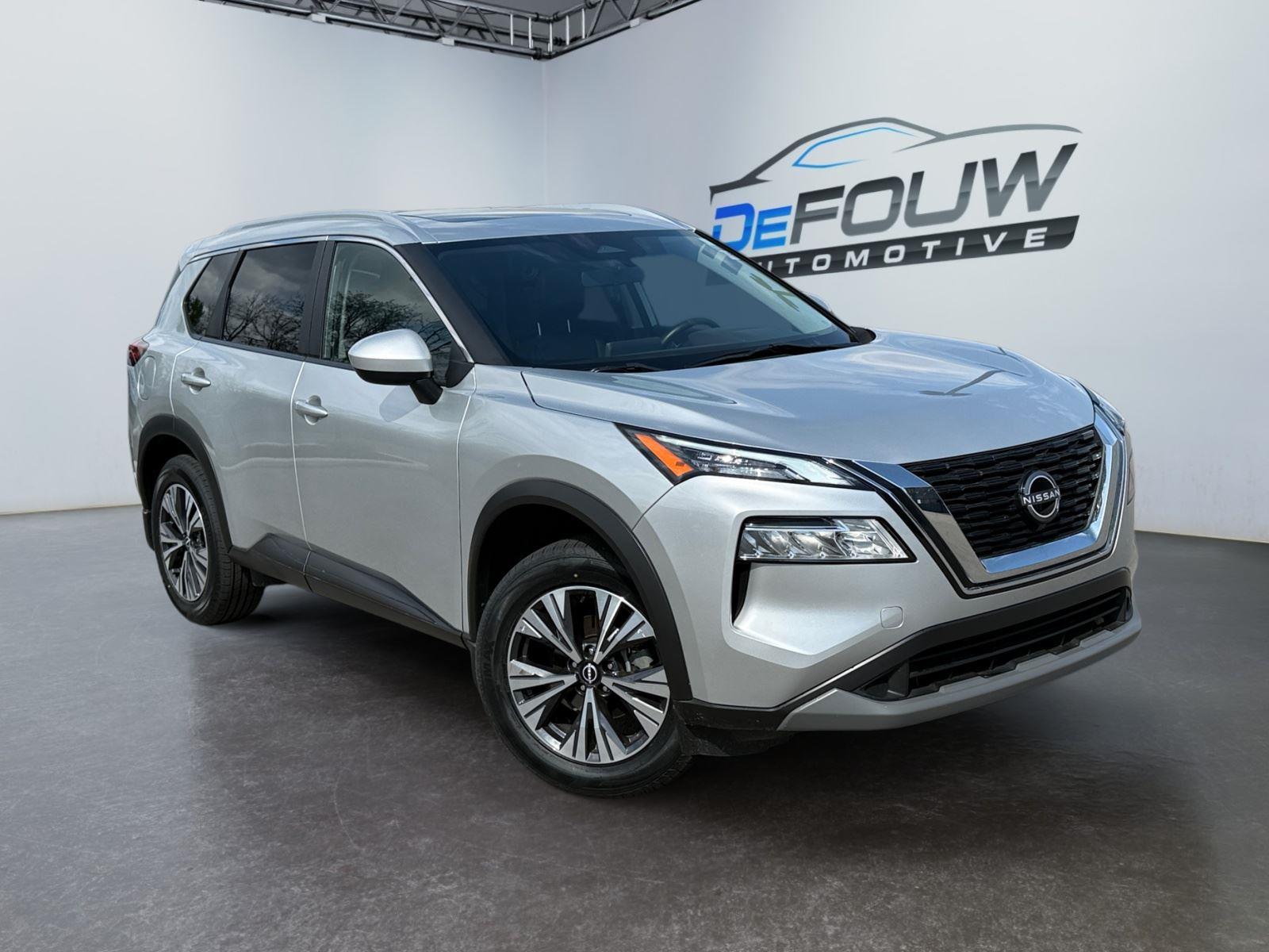 Brilliant Silver Metallic 2023 Nissan Rogue SV AWD SUV / Crossover All-Wheel Drive Continuously Variable Transmission