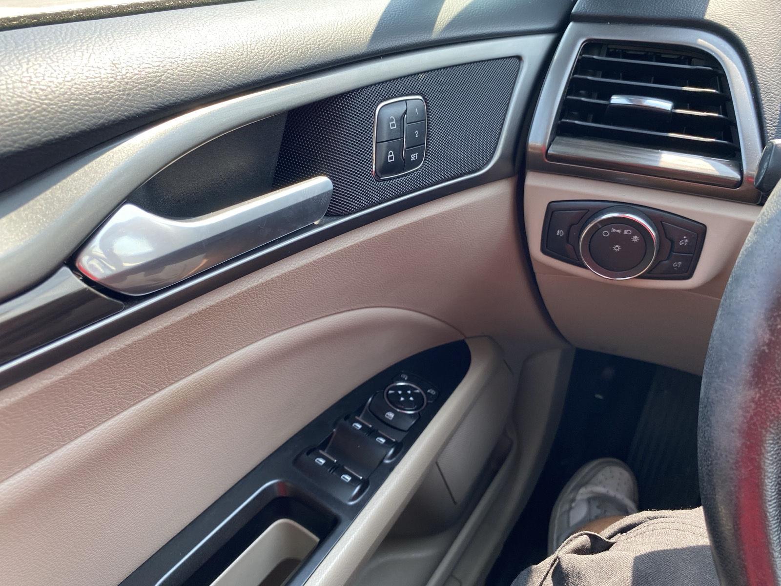 2017 Ford Fusion #21