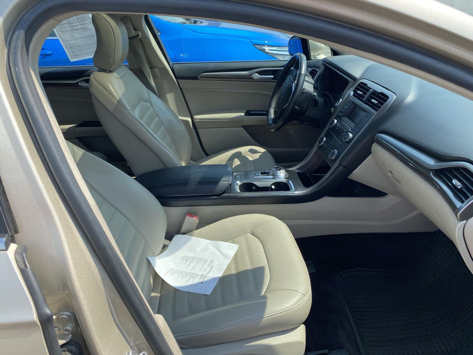 2017 Ford Fusion #26