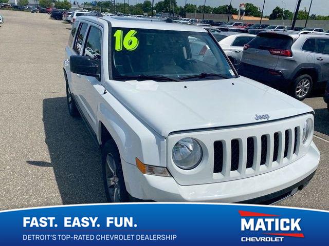 Bright White Clearcoat 2016 Jeep Patriot SUV / Crossover Four-Wheel Drive 6-Speed Automatic