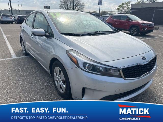 Silky Silver 2018 Kia Forte Sedan Front-Wheel Drive 6-Speed Automatic