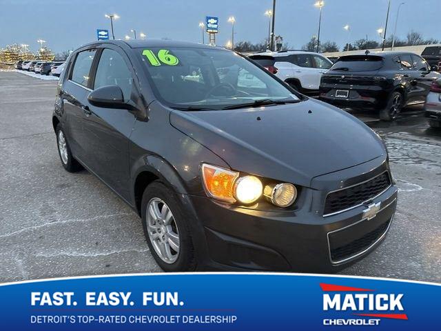 2016 Chevrolet Sonic LT Hatchback FWD