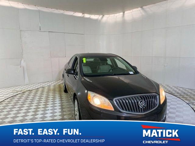 Mocha Bronze Metallic 2013 Buick Verano Sedan Front-Wheel Drive 6-Speed Automatic Overdrive