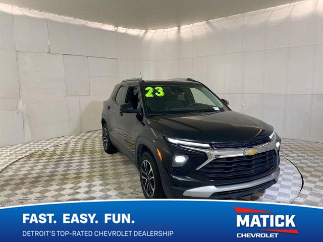 Mosaic Black Metallic 2025 Chevrolet Trailblazer SUV / Crossover Four-Wheel Drive 9-Speed Automatic