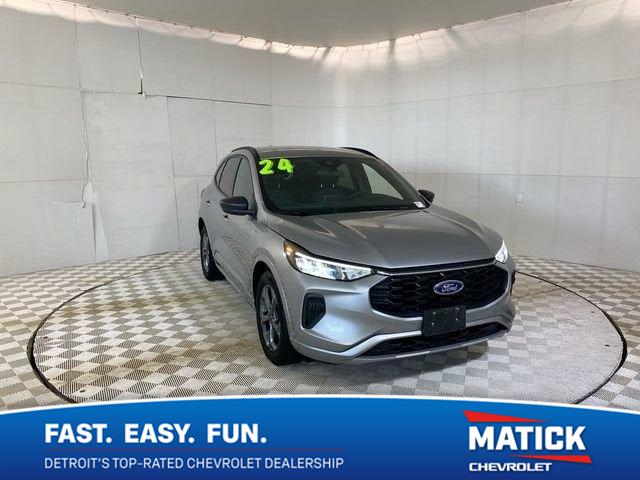 Iconic Silver 2024 Ford Escape SUV / Crossover Front-Wheel Drive 8-Speed Automatic
