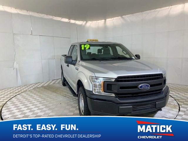 Ingot Silver 2019 Ford F-150 Pickup Truck Four-Wheel Drive Automatic