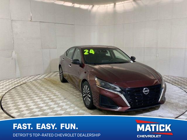 Garnet Pearl Metallic 2024 Nissan Altima Sedan Front-Wheel Drive Continuously Variable Transmission